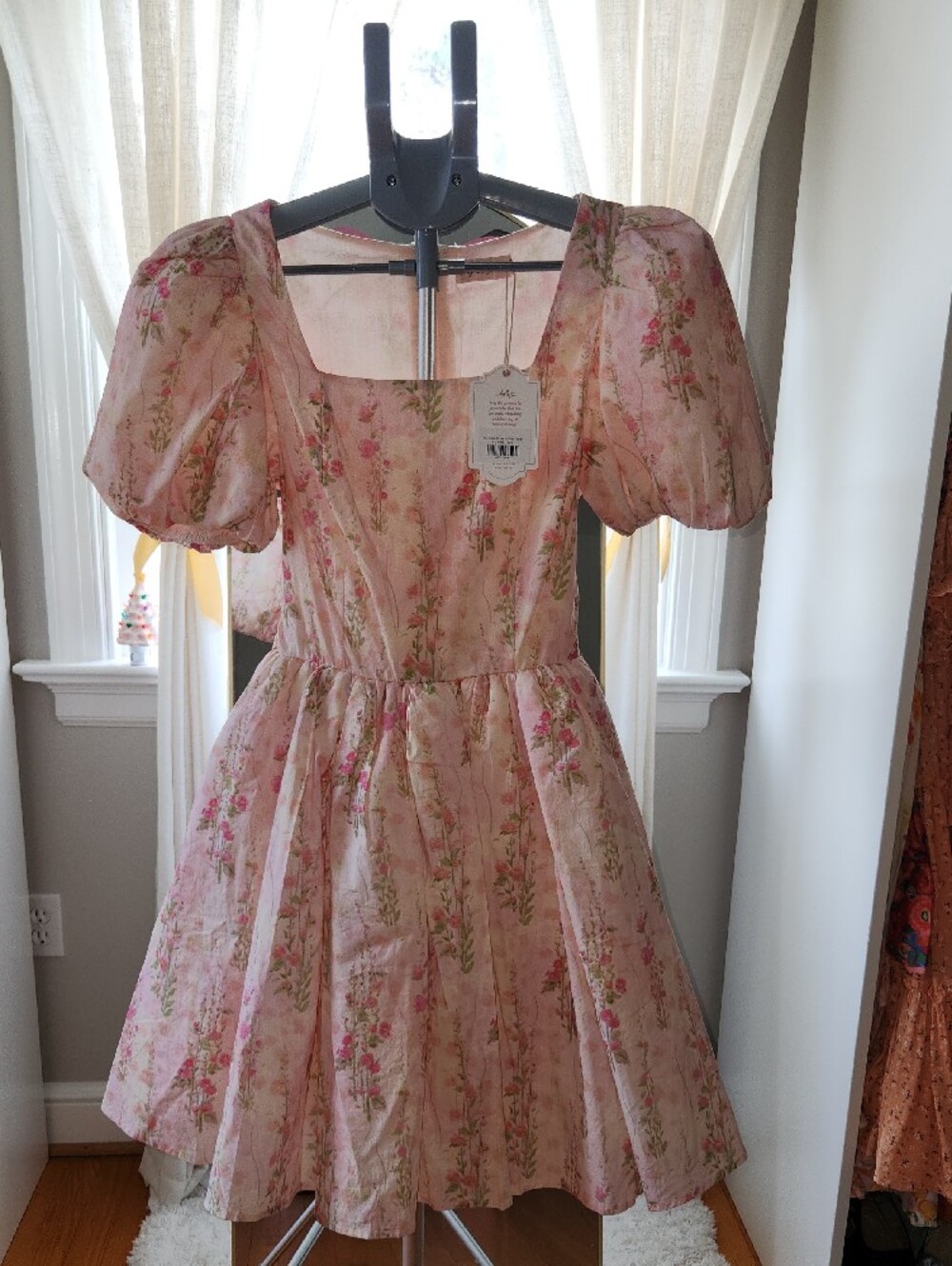 Ivy City Cupcake Dress In Pink Floral - Picture 6 of 6